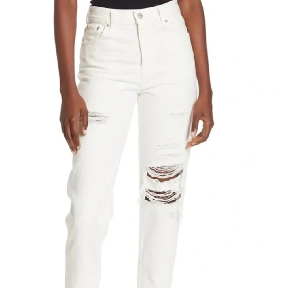 Levis White Distressed Mom Jeans Vintage Inspired High Waist Cropped Size 29